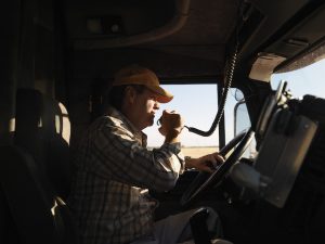 4 Qualities of an Excellent Truck Driver