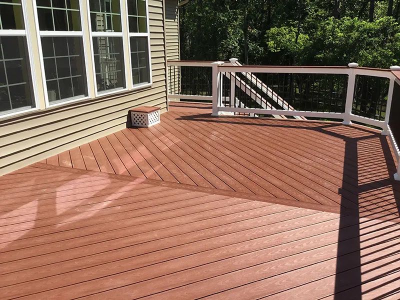 Low Maintenance Deck 104