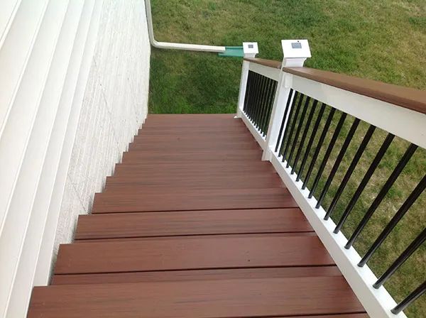 Low Maintenance Deck 74