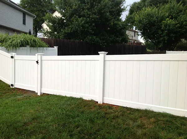 Vinyl/PVC Fence 3