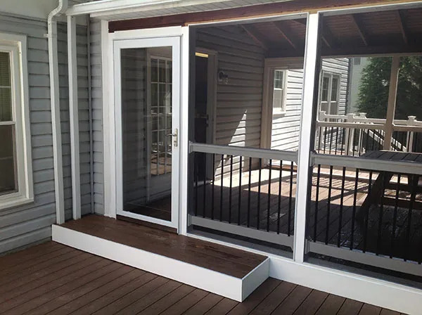 Screen Room & Screened Porch 9